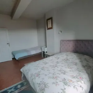 https://maison-dhotes-cote-cour.fr-provencehotel.com