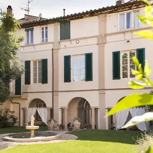 https://lucus-exclusive-bed-and-breakfast.it-tuscanyhotel.com